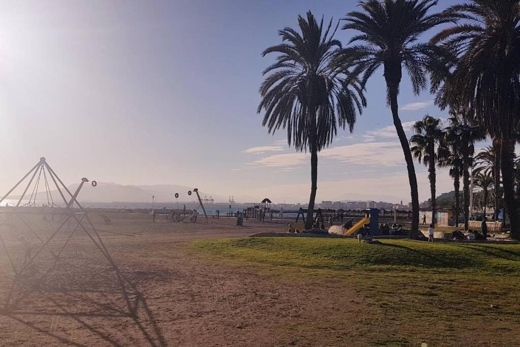 Apartamento Gloria 2 Malaga Zewnętrze zdjęcie